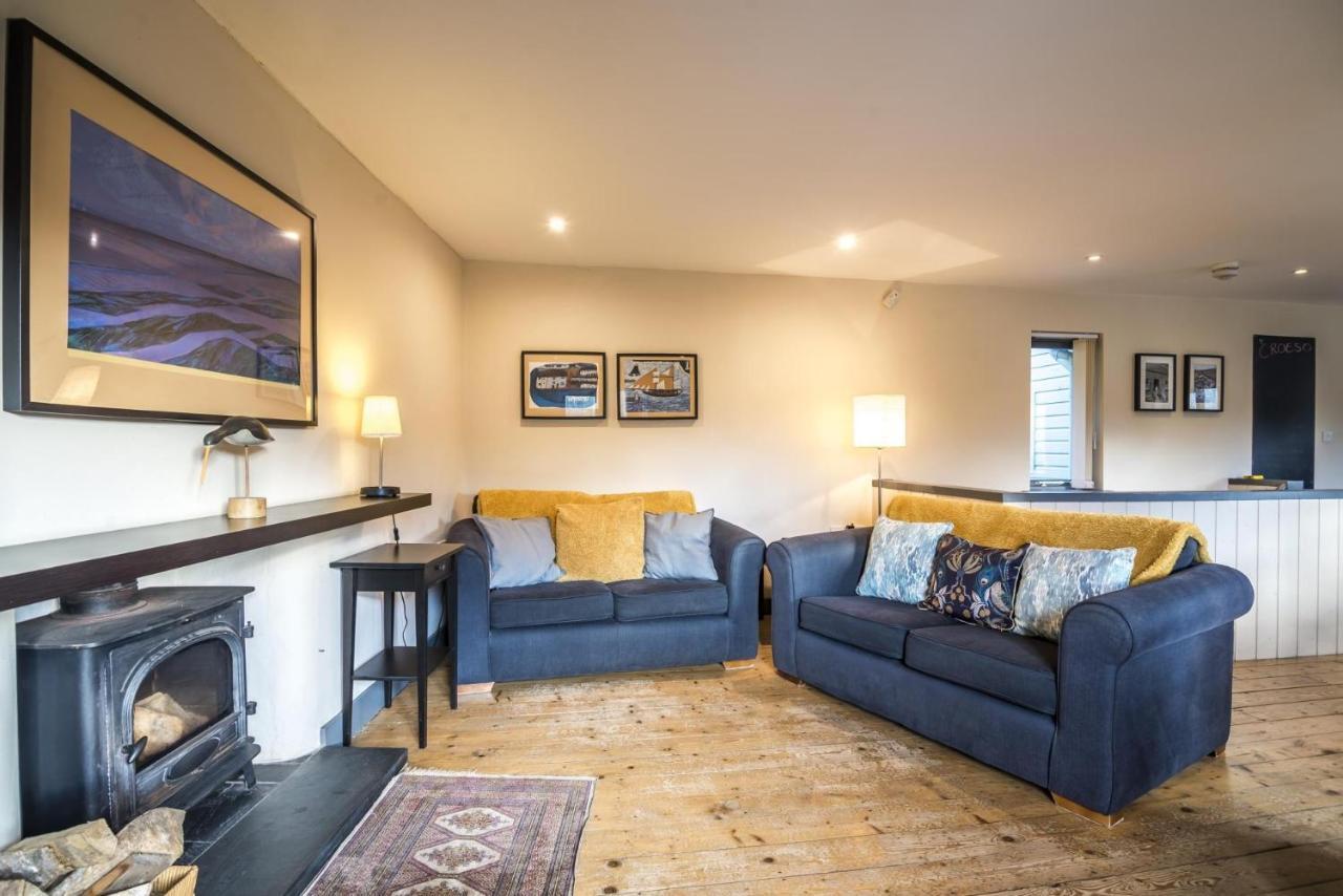 Rock Cottage - 3 Bedroom Holiday Home - Fishguard Exterior photo